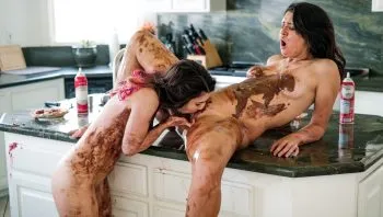 Squirting Lesbians 3 Scene 3 – Extra Messy
